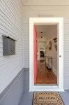 Walk to BART- SF in minutes & Off Street parking