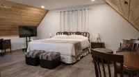 The Riverside Inn - a welcoming, peaceful retreat on the water. Hotels in 
