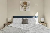 Work Here!! King Bed, 400+ Mbps WiFi, BYU - Parvekkeita