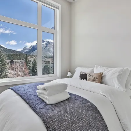 Mountain View Townhouse, Private Garage + Patio + Central AC