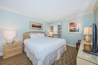 Beautiful condo on Copperhead. Beaches nearby!