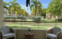 Casa Mía at Paseo del Faro - Homestays