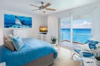 Stunning 7th floor condo, Excellent Snorkeling, Fantastic Oceanfront terrace! - 4 星級