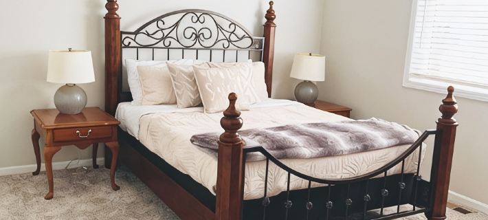 Charming 3-bedroom house with WiFi and AC in lovely Fargo Hotels in Fargo