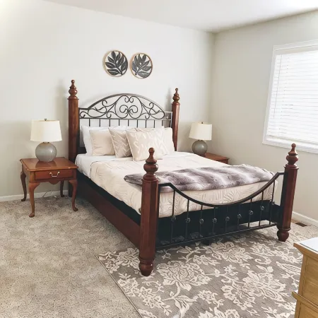 Charming 3-bedroom house with WiFi and AC in lovely Fargo
