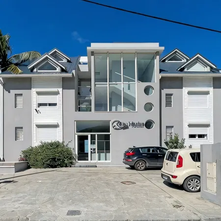 Grand Case Bleu Marine Sea Side