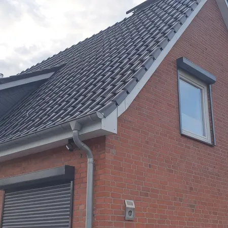 Ferienwohnung mit Kamin, Balkon, Boxspringbett, 3 Personen, See-und Waldnähe