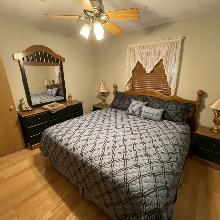 Beautiful Bryson City Oasis ~ Creek on Property