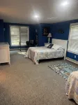 Wequaquet Lake Dream with Private Dock, See Our Video! - Homestays
