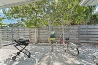 Turtle Walk - Walk to Gorgeous Beach! WALK to 12 different Restaurants!