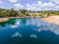 Couples Retreat Lakeside - Boutique