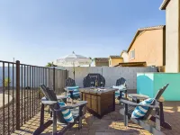 Wowzzza! Remodeled 2025, SW Yard, Heated Pool Home, 5 Stars above the Rest!! - Boutique