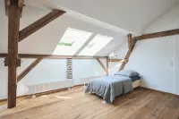 Large Maisonette Apartment "Eisvogel" in Former Stable, 3 Minutes to the Lake - 3-Star