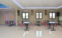 Hongkong Inn Singkawang - พร้อมWifi