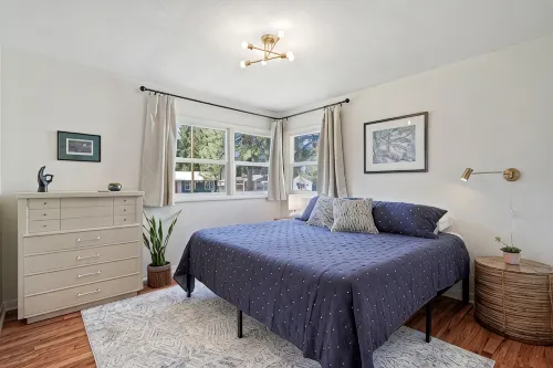 Centrally located to everything you want to do in Bend! - บังกะโล
