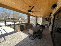 New Lake Paradise! 4 bdrm 3.5 ba house w/ lift, deck, grill, sauna, smart, media - Homestays