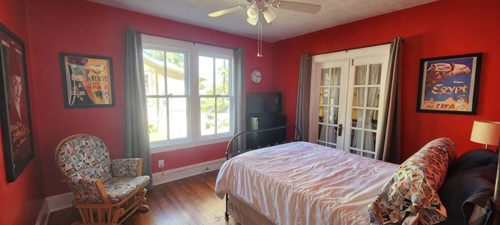 Charming Mt Dora 2 Bedroom Home - 1 Mile from Historic Downtown! Hoteles en Mount Dora