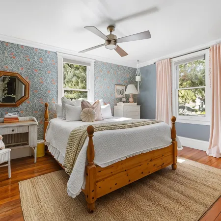 North Vernon~ Vintage Retreat in the ❤️ of Prescott!
