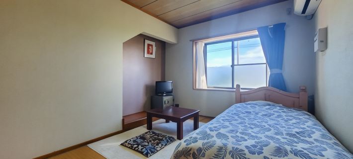Nanauraso Hoteles en Isla Sado