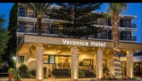 Veronica Hotel - balcony