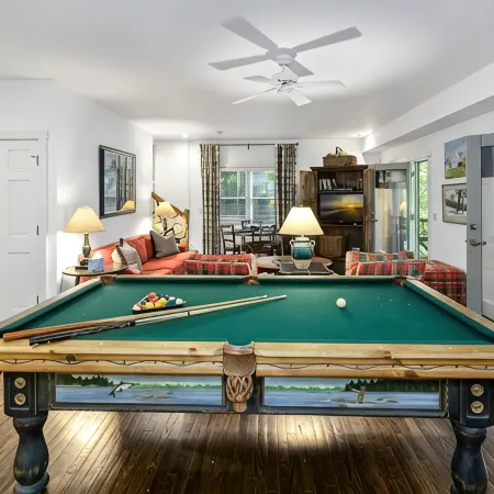 Minutes to Town! Mountain Chic/ Waters Swim Hole Firepit. Game Room and Porches!