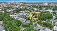Historic Cottage on Greene Square – Walk to River Street, Downtown Savannah,Scad - Bungalows