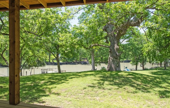 Romantic Cabin for Two! 12 miles to Schlitterbahn/New Braunfels, Gruene Texas.