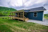 Red River Gorge, Hollerwood Stays! High Speed Wi-Fi, Pet-Friendly! New Home! - 3-Star