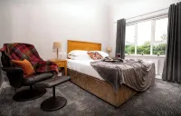 Donegal Manor - 4-Star