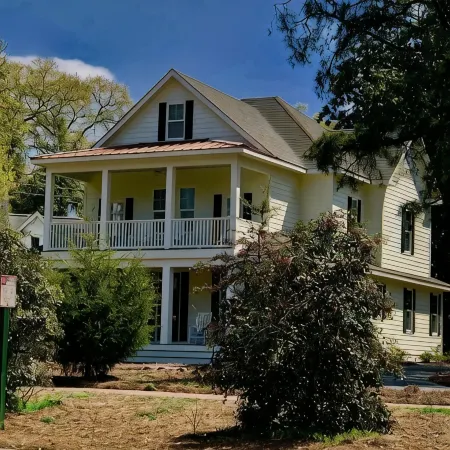Scituate House Walk to the US Open - Old Town Charm 6BR - 6.5 Baths - Sleeps 12+