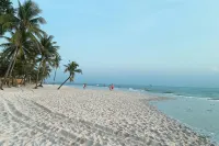 GO INN HuaHin Beach - Condos