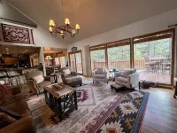 Walk to ski & trails! Luxury lodge, sleeps 17, hot tub, fire pit & fenced yard. - 4-Star