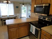 Paradise Central - Cozy 3 BR, 2 Bathroom home with heated pool & lanai - Private Pools