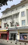 Hôtel la Croix Blanche - parking