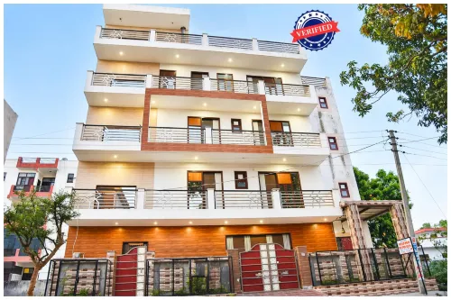 Gopi Dham - 2-Star