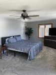NEW Beautiful, Spacious Lake House - 3-Star