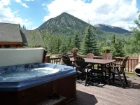 Log Home Great for Families!  Walk to Frisco Main Street. Near Copper Mtn. - 무료 와이파이