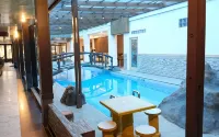 Aurila Hotel - 3-Star