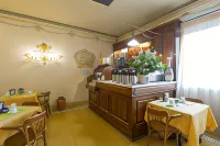 Hotel Moderno - Bữa sáng