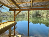 Charming Pondview Cabin - Pools
