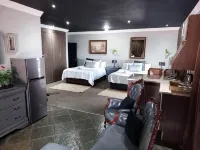 Ikhanda Guesthouse - Pet friendly