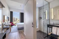Ink Hotel - Infinity Pools