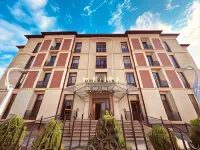 ILK INN HOTEL - parking
