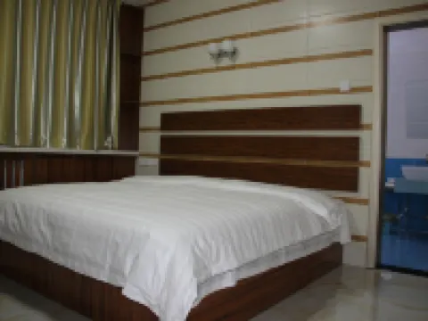 Linxi Qingya Bathing Hotel Hotels in Linxi