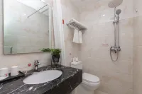 Junyi Chain Hotel (Nanjing South Station North Square) Hotels in Nanjing