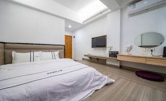 Puning Fengshang Business Apartment
