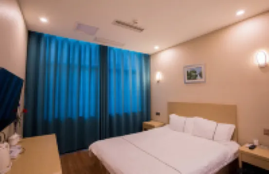 Yingshang Lushangke Hotel