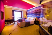 Platinum Celebrity Hotel