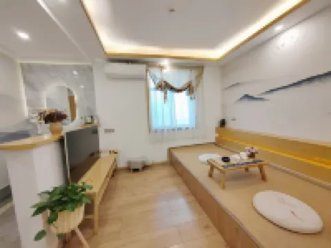 Kunmin Xiangmei Bangpo Hotel โรงแรมใกล้กรีนเลก