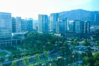 Headquarter International Hotel Отели рядом с достопримечательностью «Шанхай-Сити»